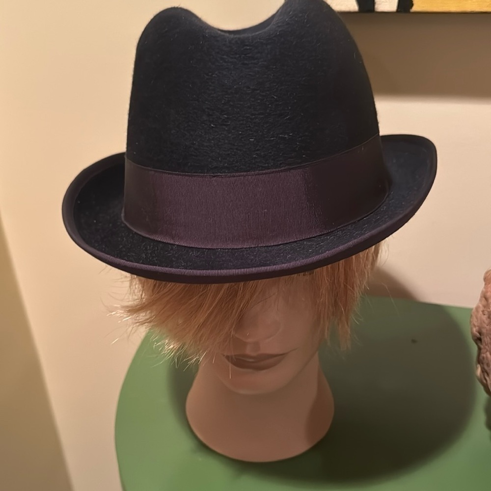 Fraenkel Wien black with brown hat